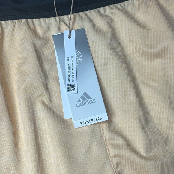 NWT Adidas XL Axis Knit 3.0 Aeroready Primegreen Pulse Amber Training Shorts - Picture 3 of 10